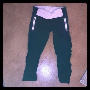 Black lululemon capris. Size 4